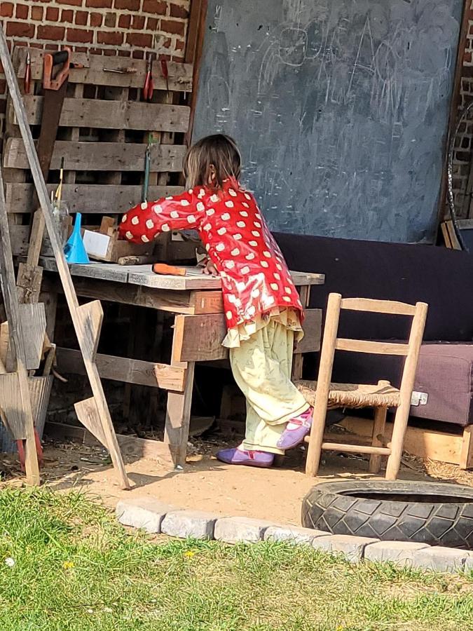 Slapen Tussen De Ezels In De Yurt 호텔 아라쇼트 외부 사진