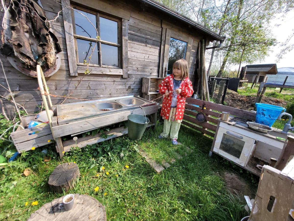 Slapen Tussen De Ezels In De Yurt 호텔 아라쇼트 외부 사진